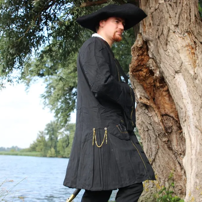 Leonardo Carbone 17th Century Buccaneer Coat, Black - Image 3