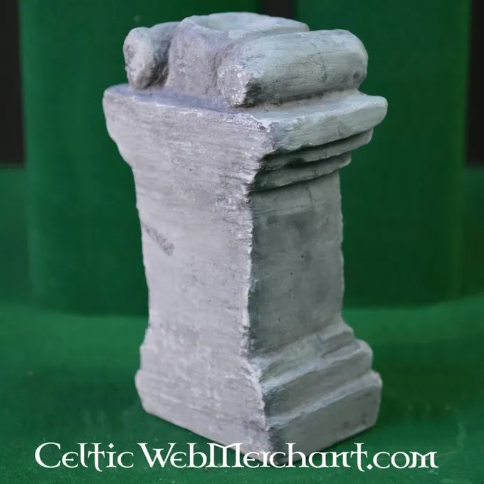 Columna For Roman House Altar - Image 4