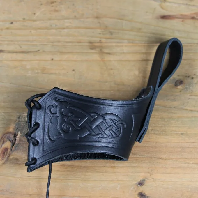 Mytholon Drinking Horn Belt Holder Castagir Black