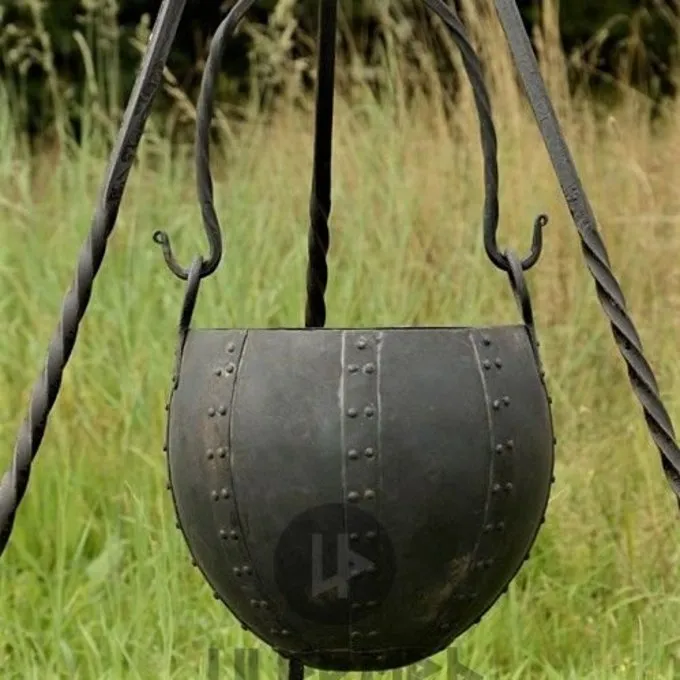 Ulfberth Early Medieval Cauldron, 10 Litres - Image 4