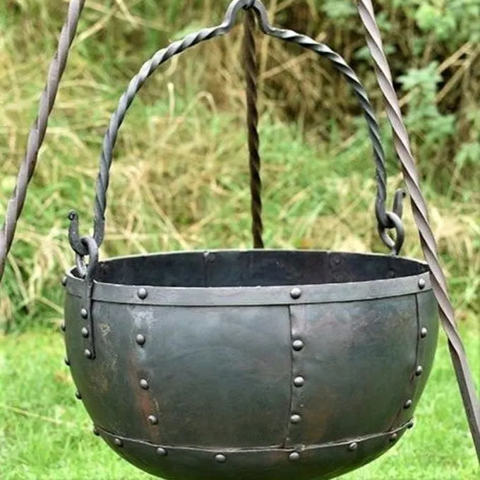 Large Early Medieval Cauldron 9 Litre - Image 4