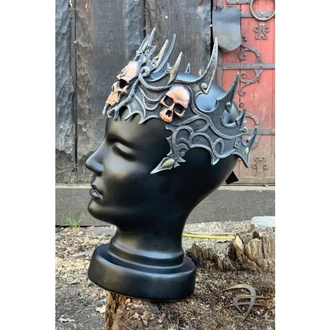 Epic Armoury Latex Tiara With Skulls - Image 5