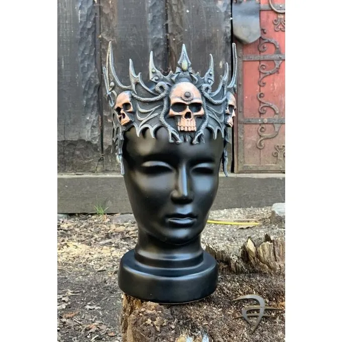 Epic Armoury Latex Tiara With Skulls