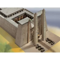 Model Building Kit Egyptian Temple 1550 - 1070 BC.