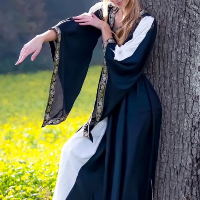 Leonardo Carbone Noble Embroidered Dress Loretta, Black - Image 3