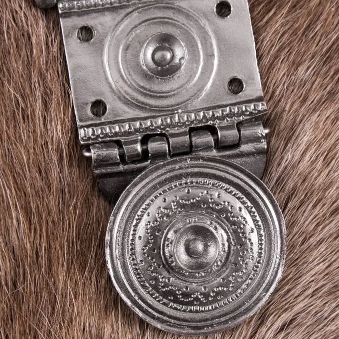 Deepeeka Roman Belt Fitting Tekija For Pugio, Tinned Brass, Pair - Image 2