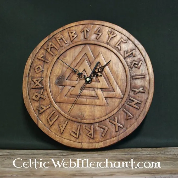Valknut Clock - Image 2