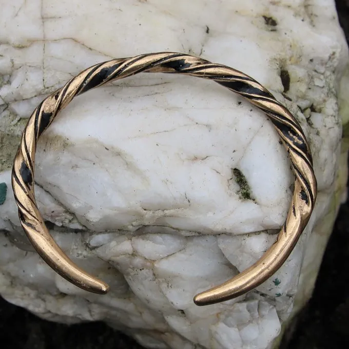 Viking Bracelet Danelaw, Bronze - Image 2