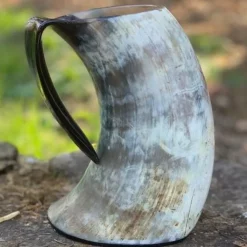 Epic Armoury Viking Cup Horn Arne Light 1L