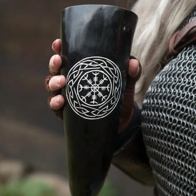 Epic Armoury Viking Drinking Horn Aegisjalmur, Dark - Image 3