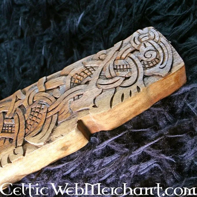 Viking Woodcarving - Image 5