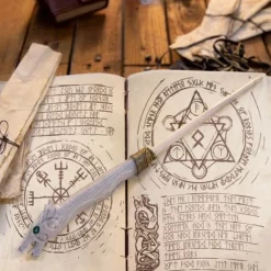 Epic Armoury Wand Fafnir, White