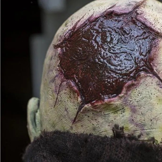 Epic Armoury Zombie Mask With Scars - Image 4